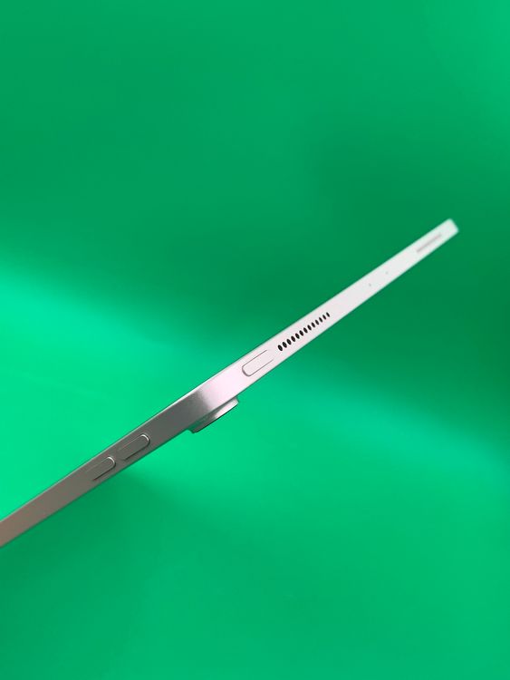  iPad Pro 11  Wi-Fi 64GB С KDDI 