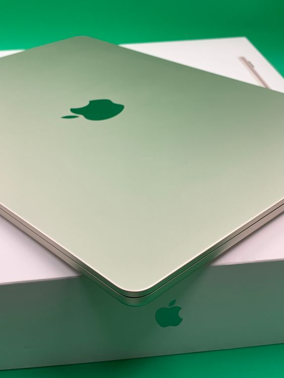 ������Ʊ�� MacBook Air 15����� M5 2026 512GB �������饤��
