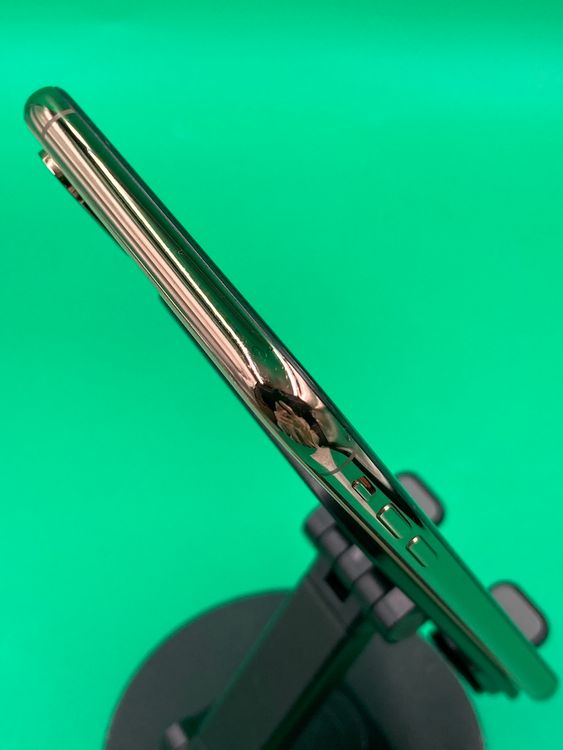  iPhone XS Max 64GB  SIMե꡼ 96% KDDI 