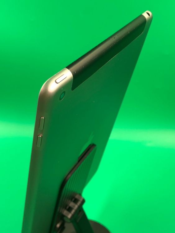 ���礤���� iPad ��6���� Cellular 128GB SIM�ե꡼ ��������76% au ��