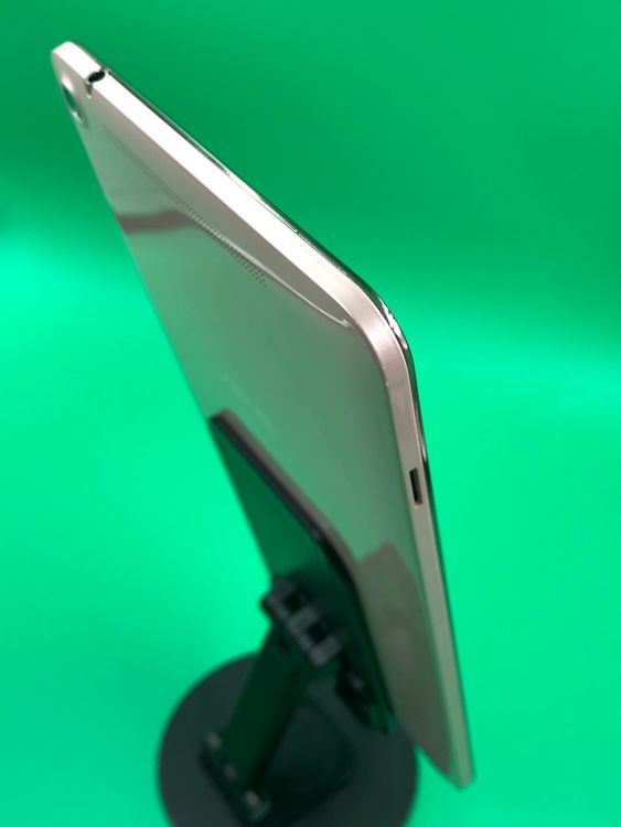 ����� ASUS MeMO Pad 8 16GB �ԥ� SIM�ե꡼ au �� AST21