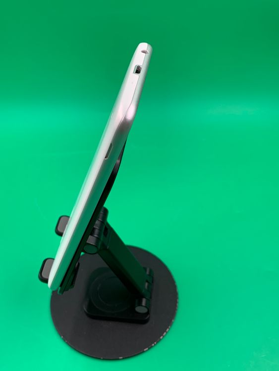 ������ LG it 32GB �ۥ磻�� SIM�ե꡼ ���������ɹ� �ʰ�SIM�� au ��
