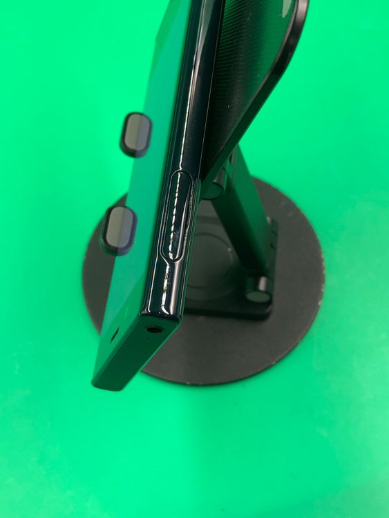 ����� Xperia X Compact 32GB �֥�å� SIM�ե꡼docomo ��