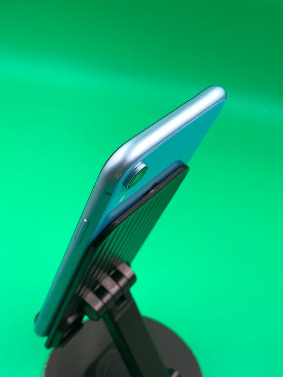 �����礤���� iPhone XR 128GB SIM�ե꡼ ��������87%  au ��