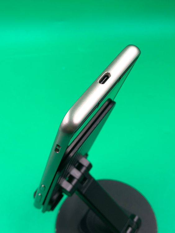 �����礤���� BASIO4 32GB SIM�ե꡼ ���������ɹ� KDDI ��