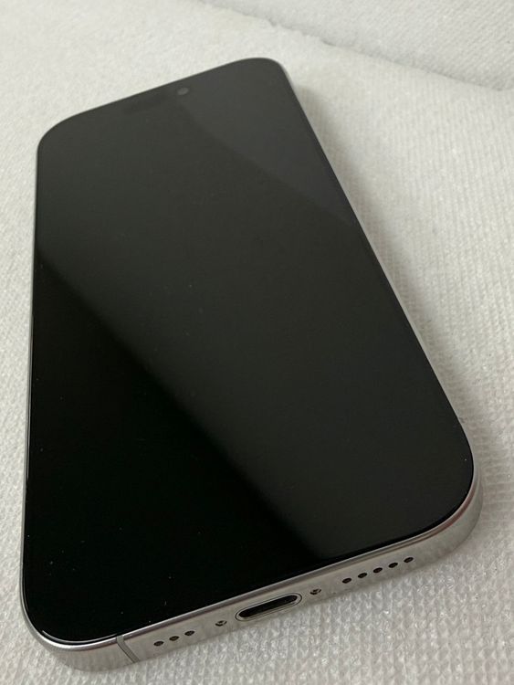 iPhone16Pro 256GB MYN13J/A �ۥ磻�� �Хåƥ꡼100��