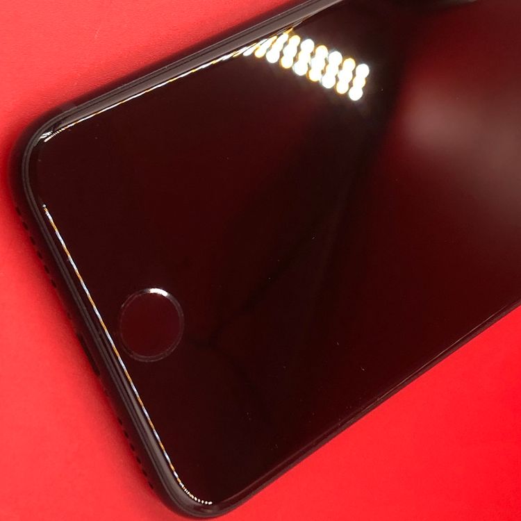 Хåƥ꡼100%iPhoneSE(3)64GBߥåɥʥ SIMե꡼MUS-136