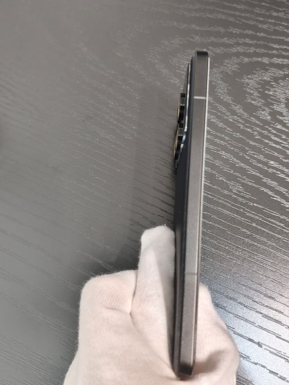 Ķ���� POCO F6 Pro 6.67����� 12GB/512GB ������ �֥�å�
