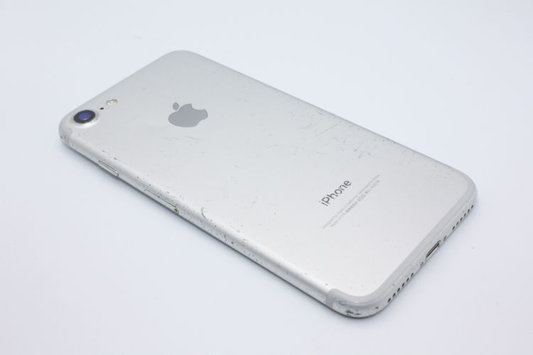 iPhone7 32GB SIMフリー Silver