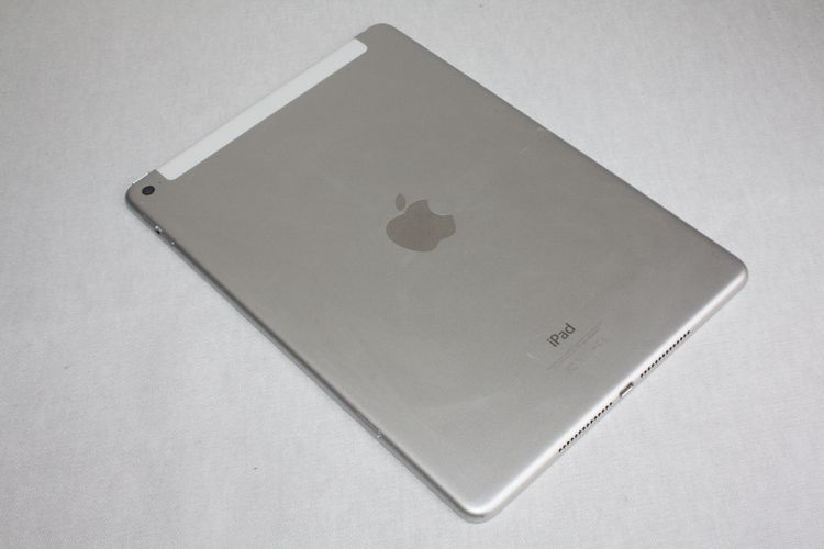 ムスビー｜iPadAir2 32GB Wi-Fi +Cellularモデル au版 Silver【iPad