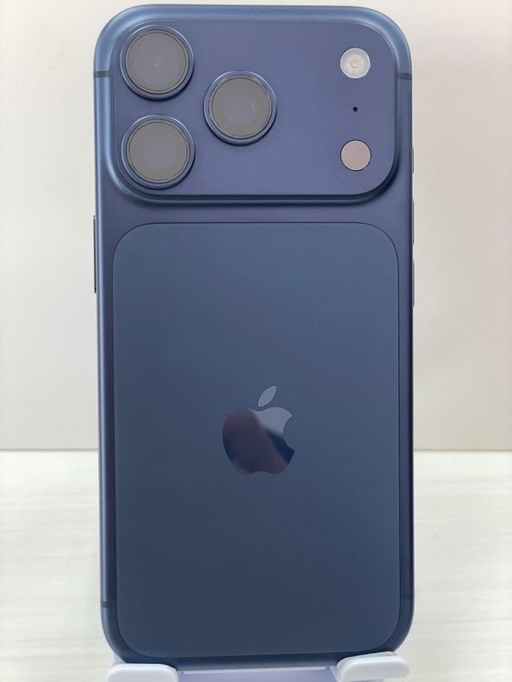 �Хåƥ꡼100% Ķ���ʡ�iPhone 17Pro 256gb �֥롼