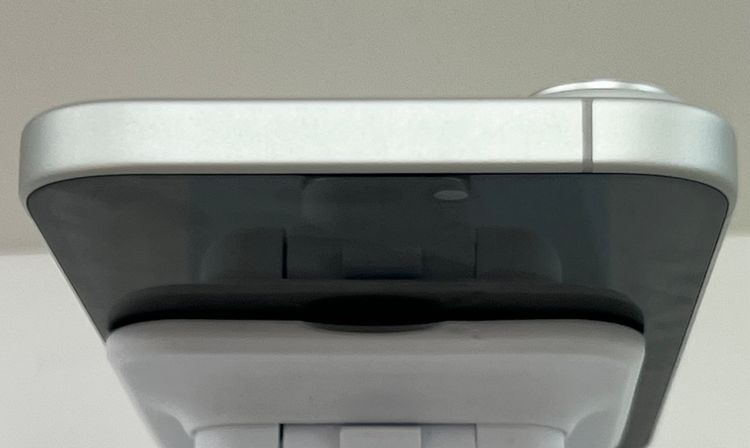 �Хåƥ꡼��90% ��������:O iPhone 16 128gb �ۥ磻��