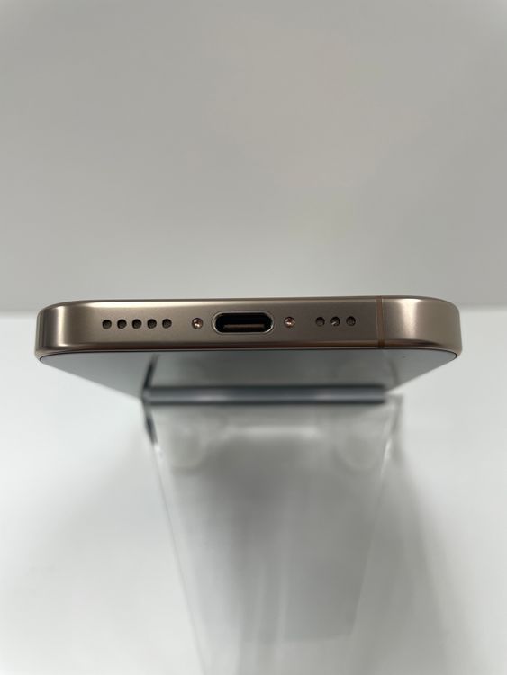 Хåƥ꡼100% iPhone 16Pro 256gb ǥ
