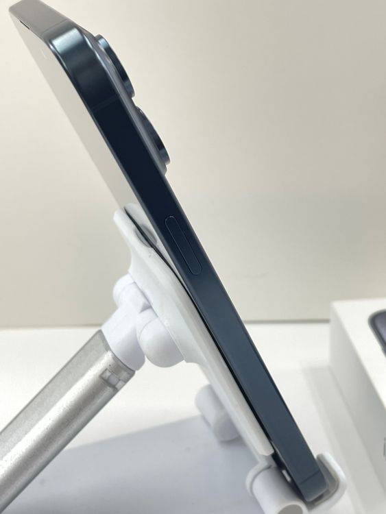 �Хåƥ꡼94% ���åץ��ǡ�iPhone 15promax  512gb �֥롼