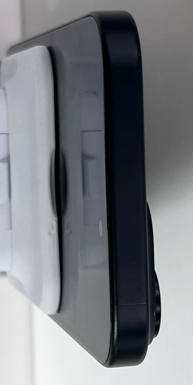 �Хåƥ꡼��89% ��������:O iPhone15 128gb �֥�å�