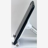 バッテリー97% 超美品 iPhoneSe3 64gb ミッドナイト