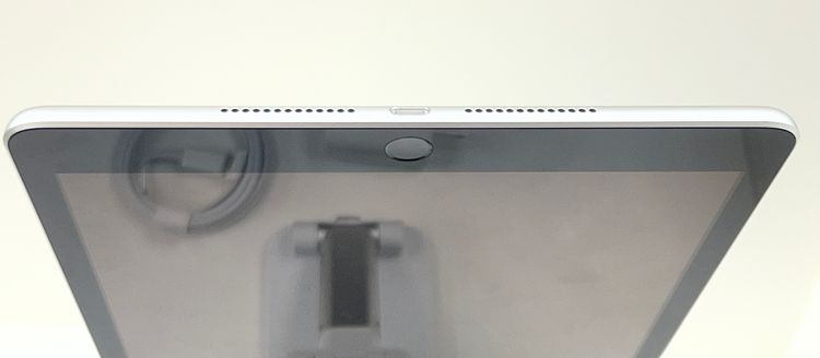 �Хåƥ꡼��99% ���ʡ�iPad 9���� 64gb Wi-Fi��ǥ�