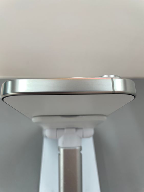 ���ʸ��ʡ�iPhone 16Pro 128gb �ۥ磻��