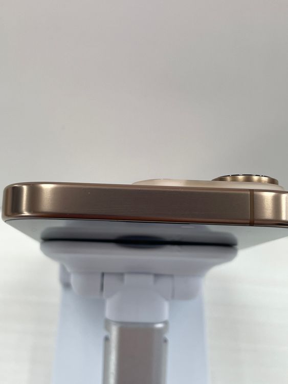 �Хåƥ꡼91% ���åץ��ǡ�iPhone 16Pro 256gb �ǥ�����