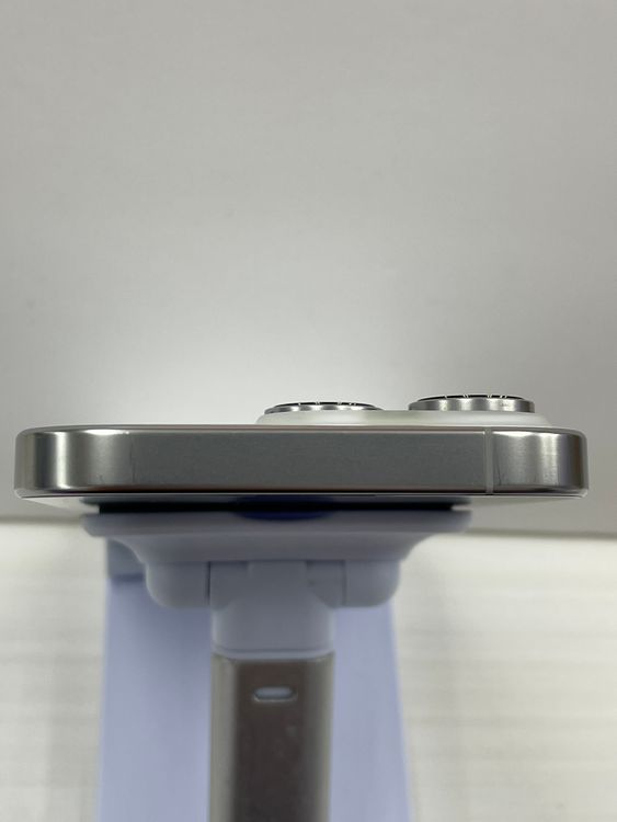 �Хåƥ꡼93% ���åץ��ǡ����ʡ�iPhone 16Pro 128gb �ۥ�����