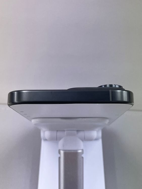 ����Ʊ�͡�iPhone 16ProMax 1TB �֥�å�