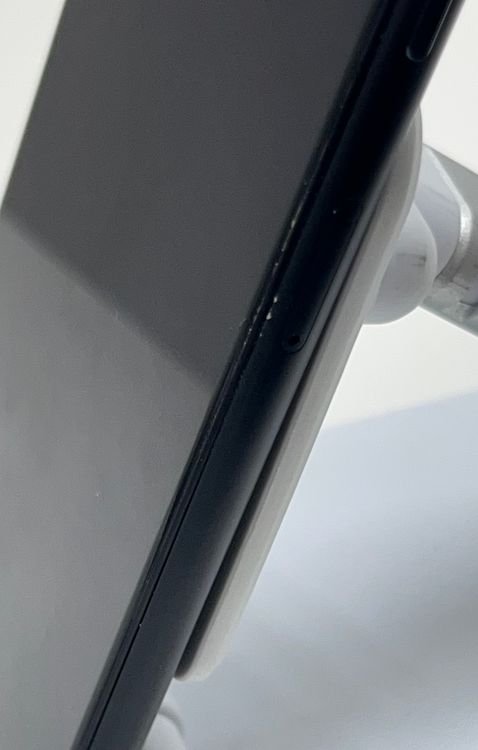 ��������:O iPhoneSE2 64gb �֥�å�