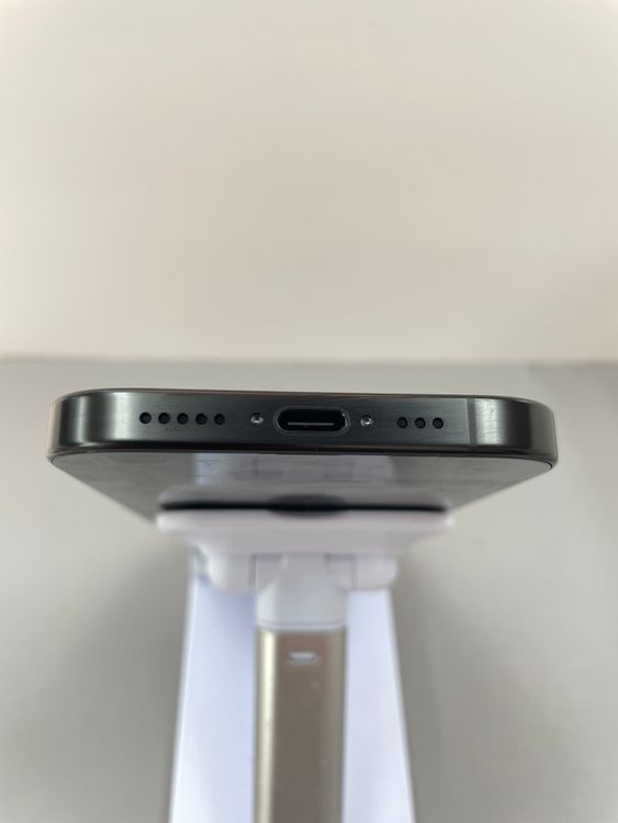 ����Ʊ�͡�iPhone 16Pro 128gb �֥�å�