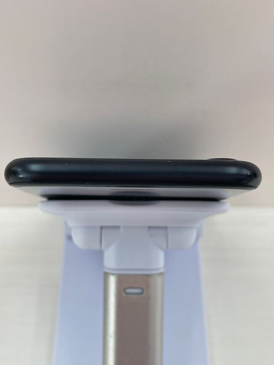 iPhone SE ��3���塡64gb �ߥåɥʥ���