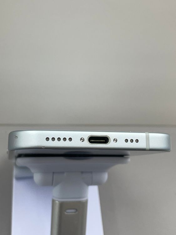 �¡�iPhone 15 128gb �֥롼