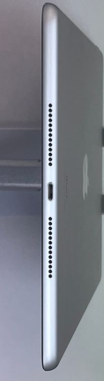 �Хåƥ꡼��97% ���ʡ�iPad 9���� 64gb Wi-Fi��ǥ�