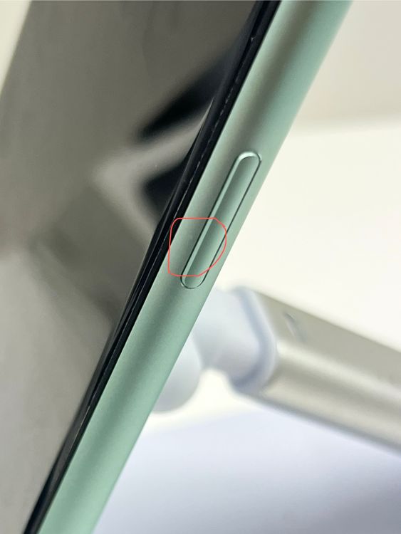 ��������:O Ķ���� iPhone11 64gb ���꡼��