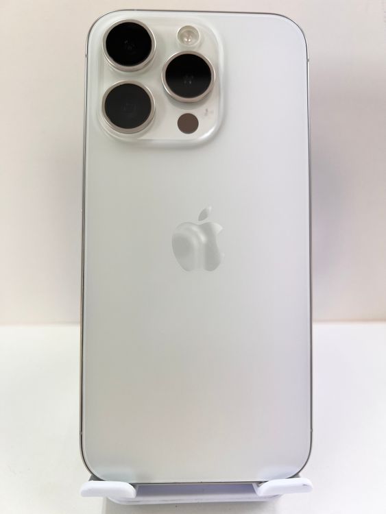 ��������:O �Хåƥ꡼87�� iPhone 15Pro 128gb �ۥ磻�ȥ����˥���