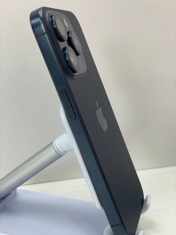���åץ��ǡ�iPhone 15Pro 128gb �֥롼