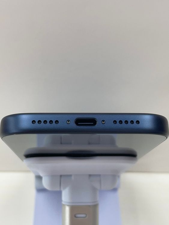 �Хåƥ꡼100% Ķ���ʡ�iPhone  17 Pro 256gb �ǥ����ץ֥롼