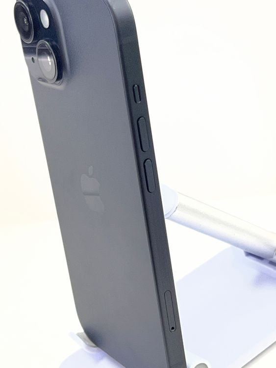 �Хåƥ꡼85% iPhone  15 128gb �֥�å�