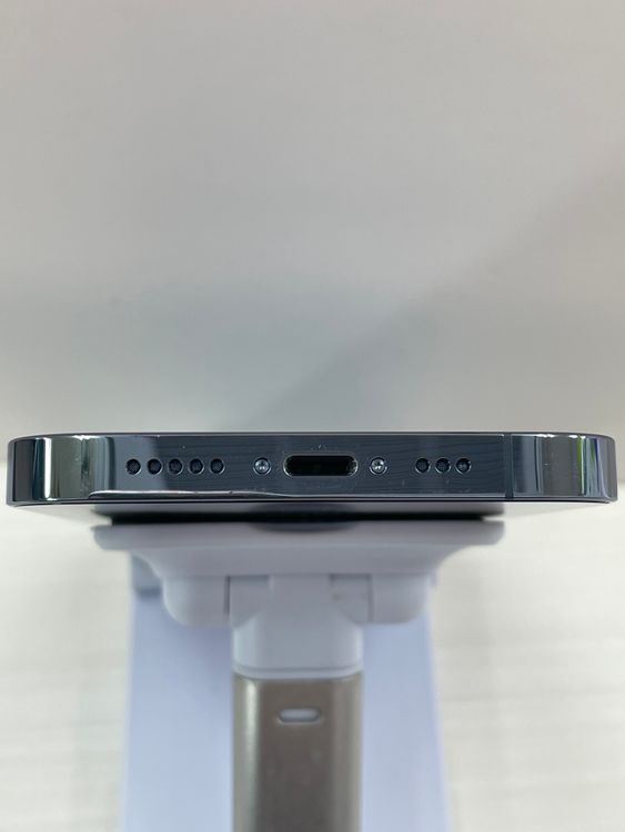 ��������:O ���ʡ�iPhone 13Pro 256gb �֥롼