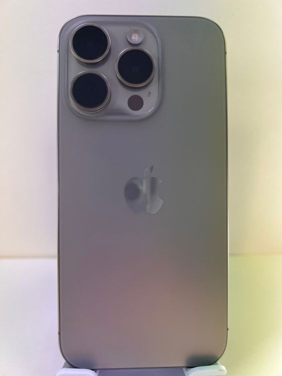 ���ʡ��Хåƥ꡼90�󡡥��åץ��ǡ�iPhone  15Pro 256gb �ʥ�����