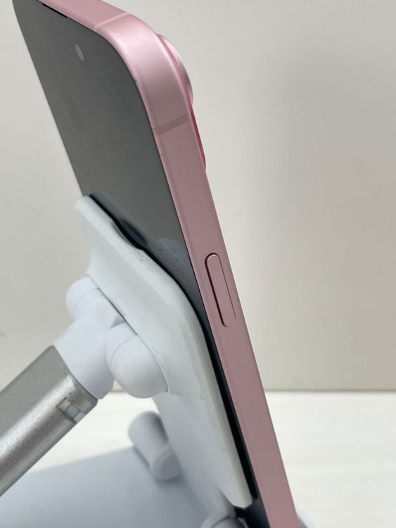 �Хåƥ꡼90% iPhone 15 128gb �ԥ�
