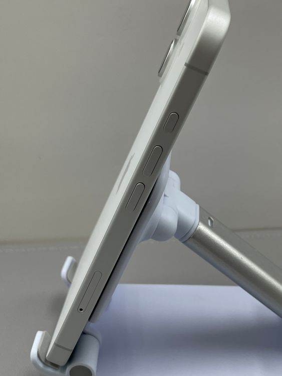 �Хåƥ꡼91�����ʡ�iPhone 16 128gb �ۥ�����