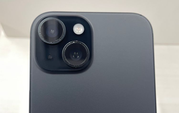 �Хåƥ꡼94��iPhone 15 128gb �֥�å�