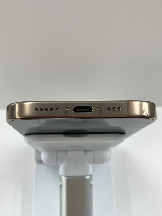 ��������:O �Хåƥ꡼89% iPhone 16Pro 128gb �ǥ����ȥ����˥���