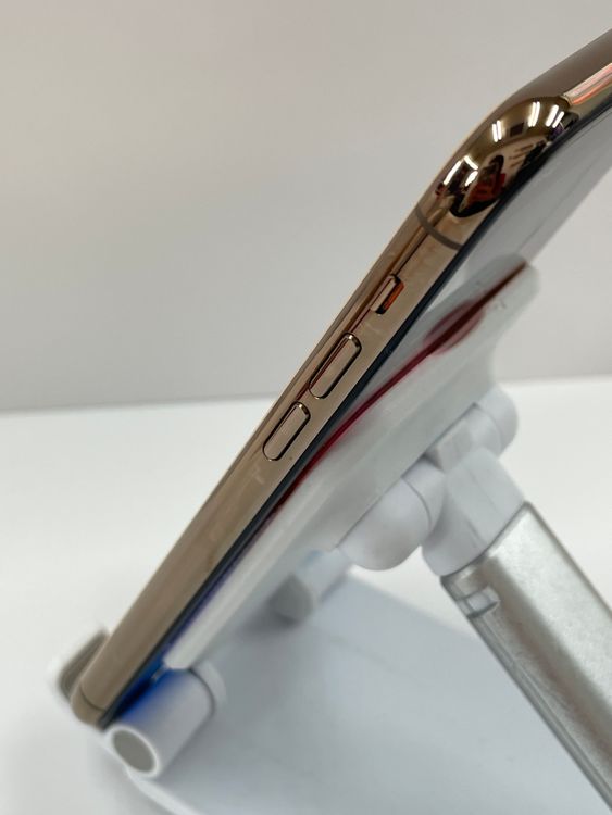 ���ʡ�ư������ʤ���iPhone 11Pro 64gb �������