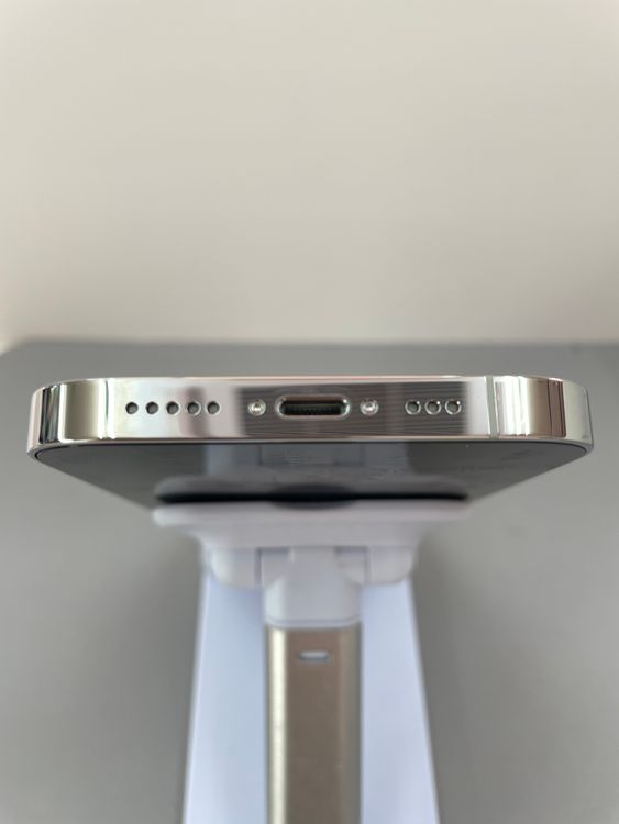 Ķ���ʡ�iPhone 14pro 256gb ����С����Хåƥ꡼��88��