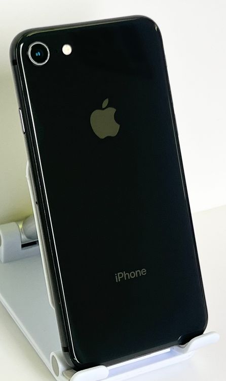 ��������:O ���ʡ��Хåƥ꡼84�� iPhone8 64gb ���ڡ������쥤