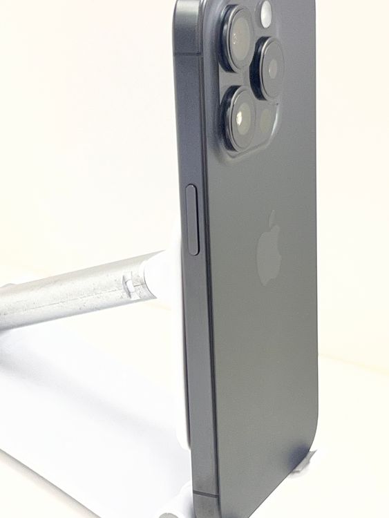 �Хåƥ꡼97��iPhone 15Pro 256gb �֥�å�