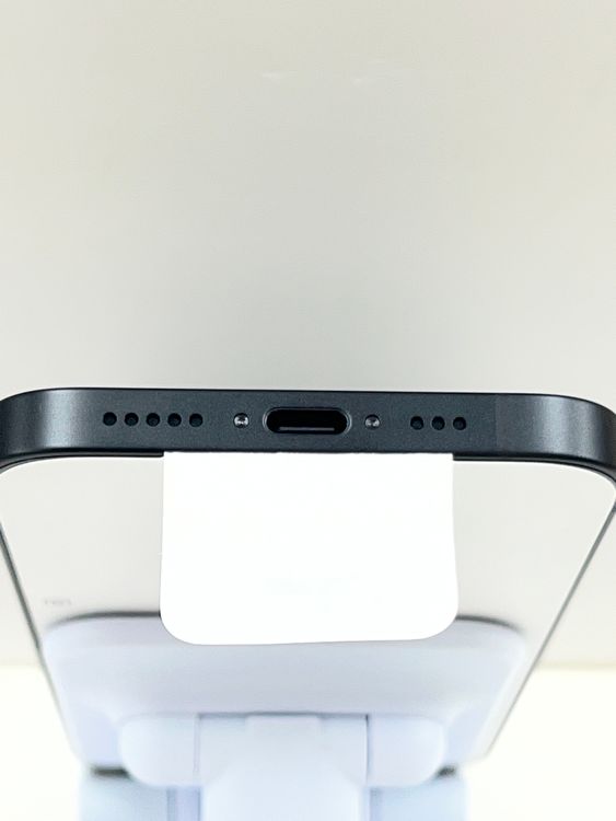 ����Ʊ�͡��Хåƥ꡼100��iPhone 16e 128gb �֥�å�