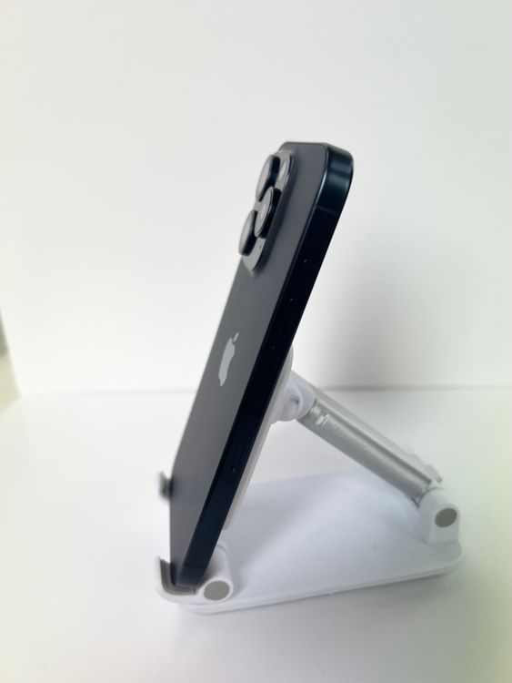 �Хåƥ꡼90% ���ʡ�iPhone15pro 128gb �֥롼�����˥���