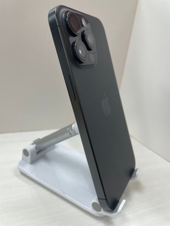 ���ʡ�iPhone 15ProMax 512gb �֥�å�