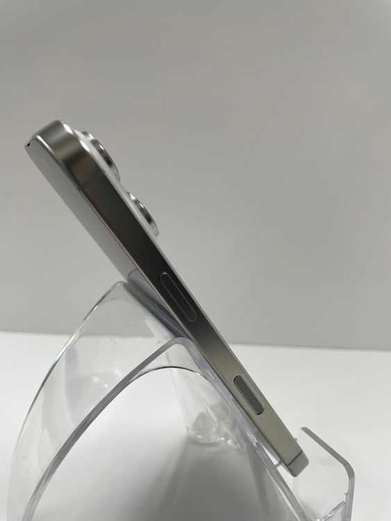 ĶʡåץǡiPhone 16Pro 256gb ۥ磻ȥ˥