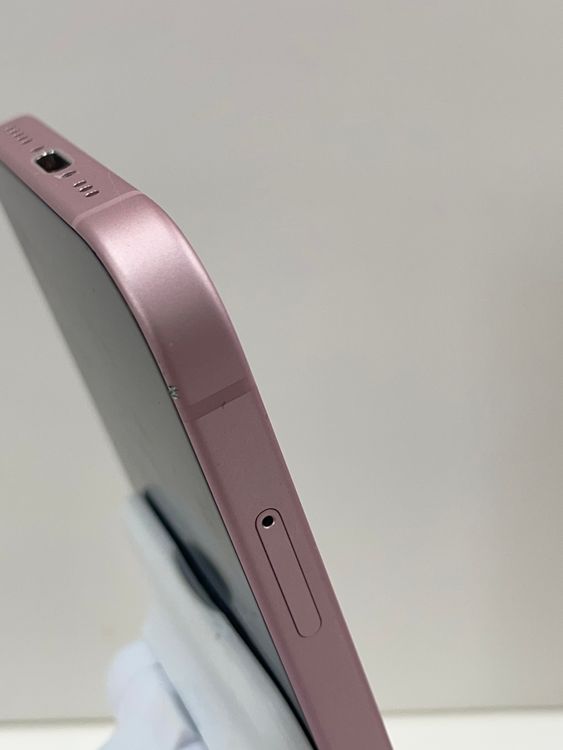 �Хåƥ꡼90% iPhone 15 128gb �ԥ�